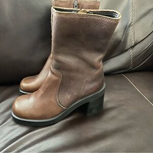 Two Lips brand brown leather boots with a chunky block heel. New without box/tag